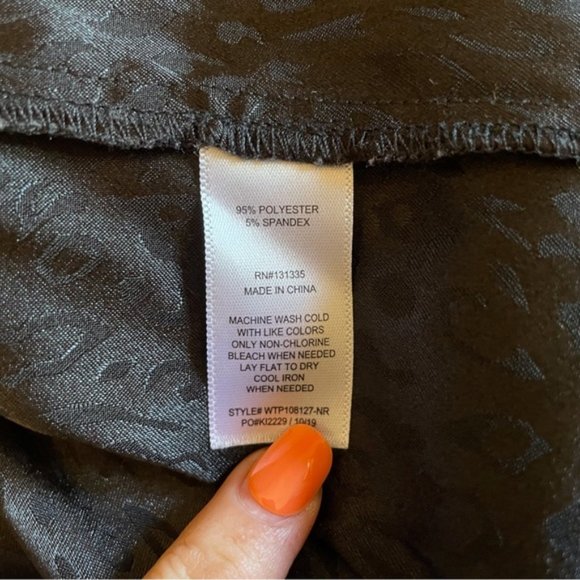 Socialite One Shoulder Long Sleeve Black Cheetah Print Blouse Top HOC Winter - Picture 4 of 5